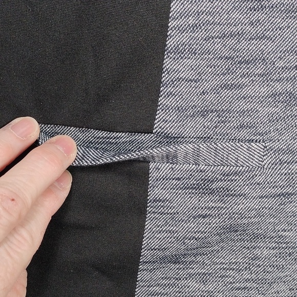 Theory women's sleeveless top size large. - Picture 2 of 9